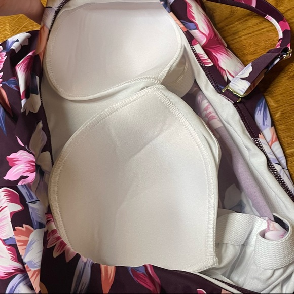 Kona Sol Floral Ruffle Shoulder One Piece Swimsuit Size 16W NWT - Picture 9 of 14